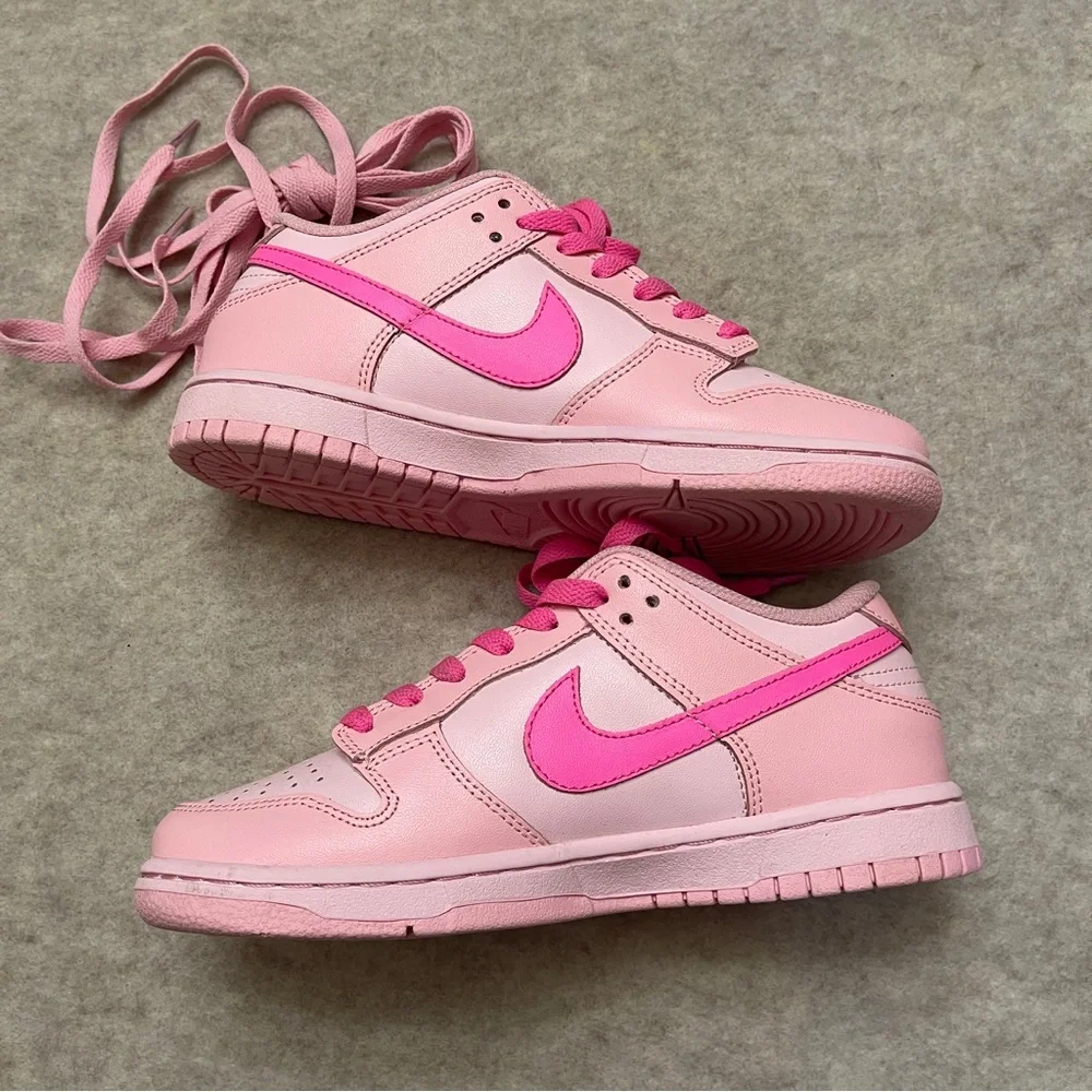 Nike Dunk Low in Triple Pink with 2 color laces DH9767-600 Big Girls Size 6